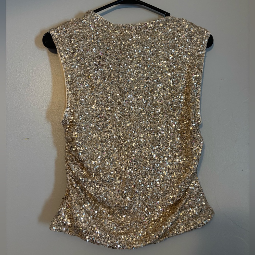 sleeveless sparkle top